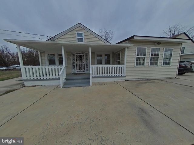 8611 WESTPHALIA RD, Upper Marlboro, MD 20774