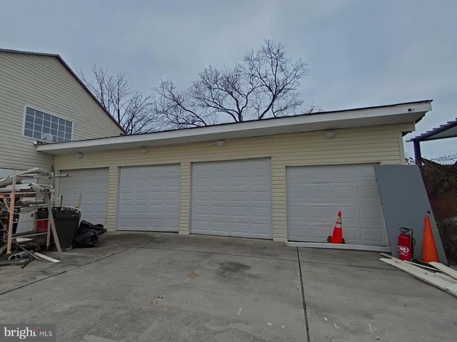 8611 WESTPHALIA RD, Upper Marlboro, MD 20774