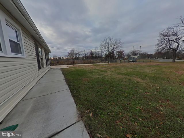 8611 WESTPHALIA RD, Upper Marlboro, MD 20774