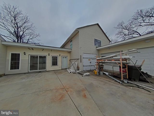 8611 WESTPHALIA RD, Upper Marlboro, MD 20774