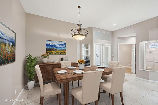 665 SW Sw Lake Charles Circle, Port St Lucie, FL 34986