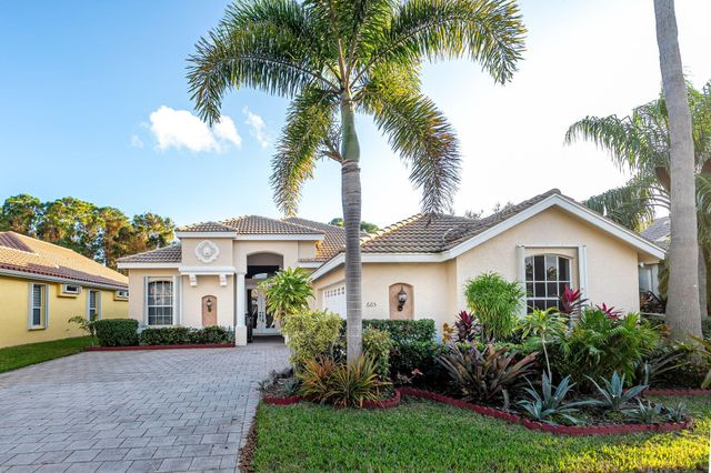 665 SW Sw Lake Charles Circle, Port St Lucie, FL 34986