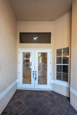 665 SW Sw Lake Charles Circle, Port St Lucie, FL 34986