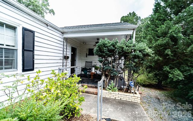 909 Drummond Avenue, Charlotte, NC 28205