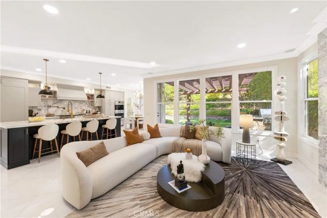 8 Rivage, Newport Coast, CA 92657