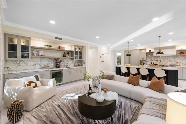 8 Rivage, Newport Coast, CA 92657