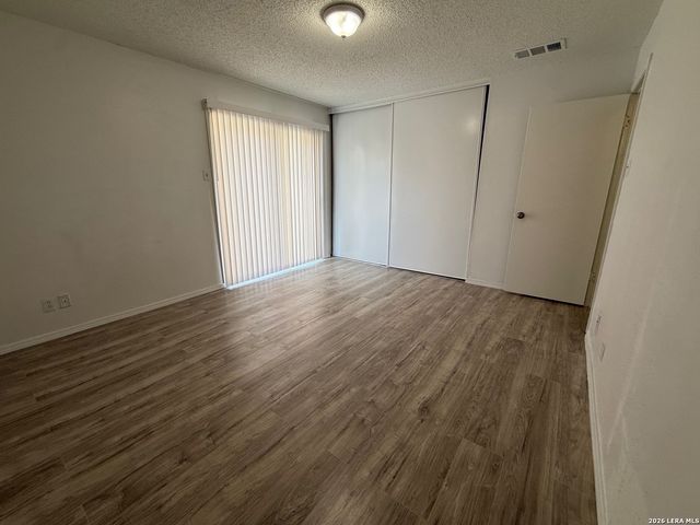 1318 BAYOU DR, San Antonio, TX 78245