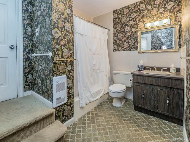 40 Prospect Avenue, Sea Cliff, NY 11579