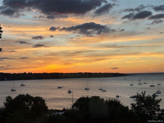 40 Prospect Avenue, Sea Cliff, NY 11579