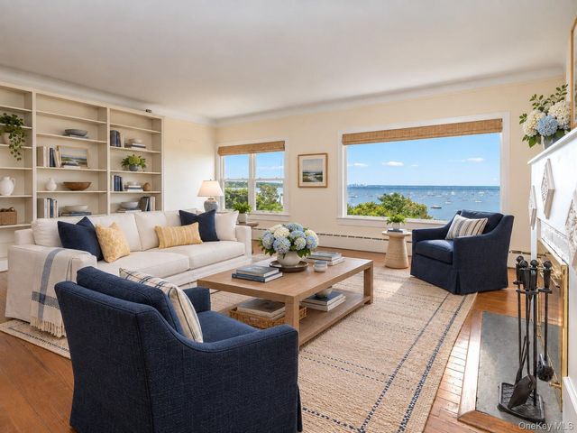 40 Prospect Avenue, Sea Cliff, NY 11579