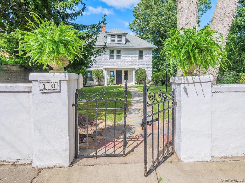 40 Prospect Avenue, Sea Cliff, NY 11579 — photo 4