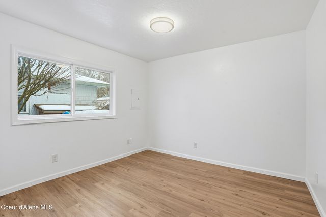 1017 E 29th Ave, Spokane, WA 99203