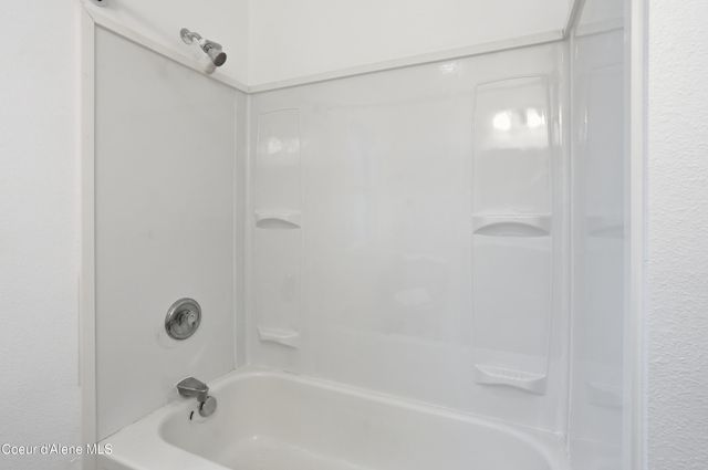 1017 E 29th Ave, Spokane, WA 99203