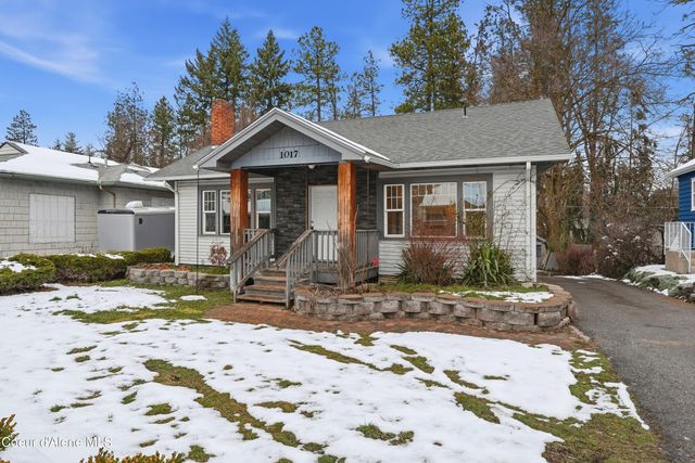 1017 E 29th Ave, Spokane, WA 99203