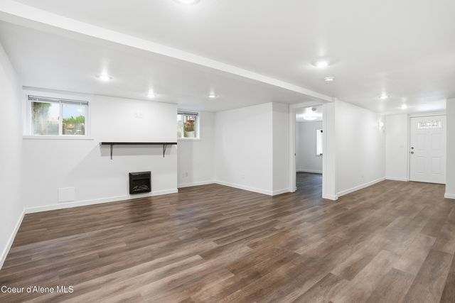 1017 E 29th Ave, Spokane, WA 99203