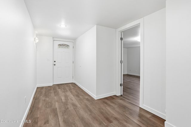 1017 E 29th Ave, Spokane, WA 99203