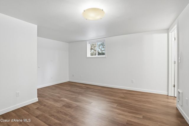 1017 E 29th Ave, Spokane, WA 99203