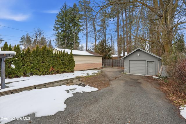 1017 E 29th Ave, Spokane, WA 99203