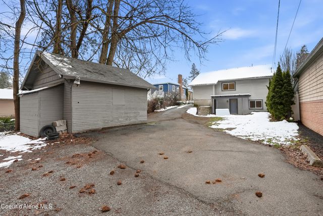 1017 E 29th Ave, Spokane, WA 99203