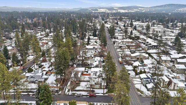 1017 E 29th Ave, Spokane, WA 99203