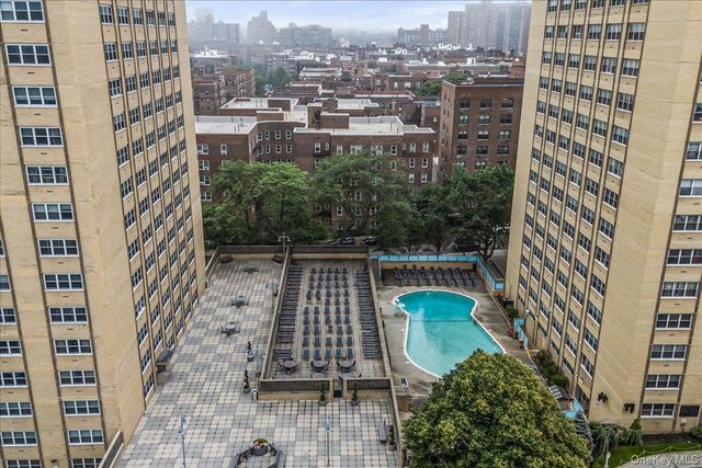 102-30 66th Road 16G, Forest Hills, NY 11375