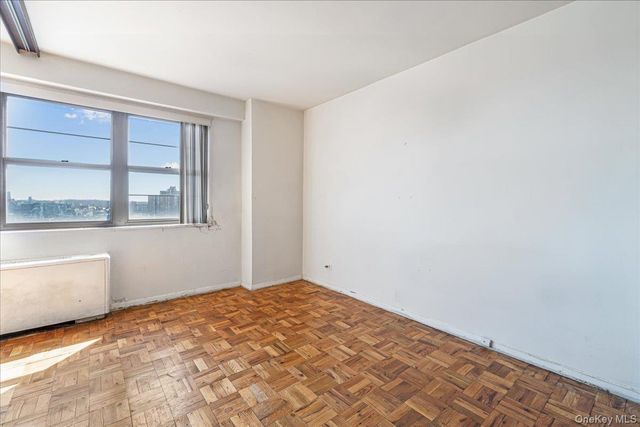 102-30 66th Road 16G, Forest Hills, NY 11375