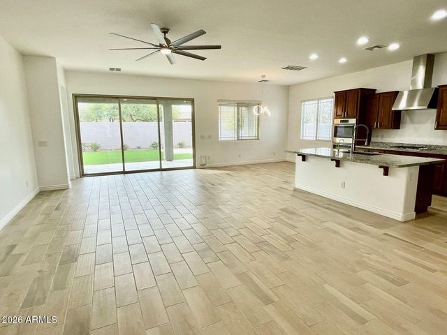 3199 E MAHOGANY Place, Chandler, AZ 85249