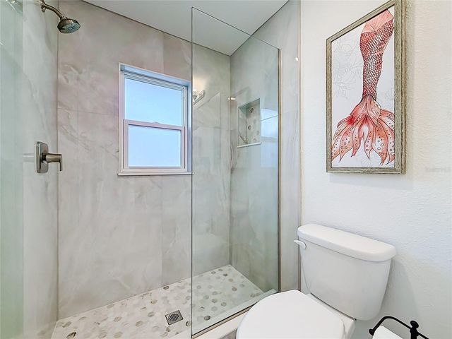 324 LEEWARD ISLAND, Clearwater Beach, FL 33767