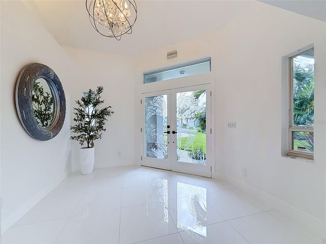 324 LEEWARD ISLAND, Clearwater Beach, FL 33767