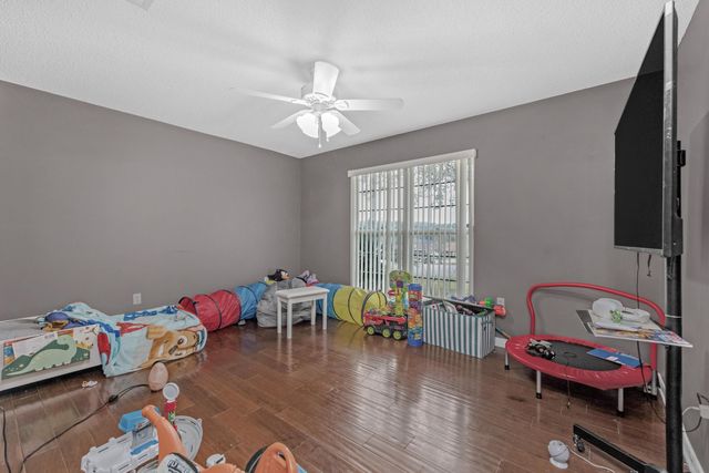 664 Brunson Street, Crestview, FL 32536