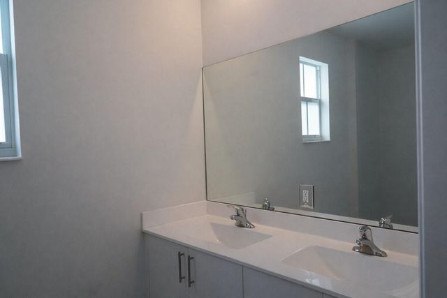 11833 NW 47th Manor, Coral Springs, FL 33076