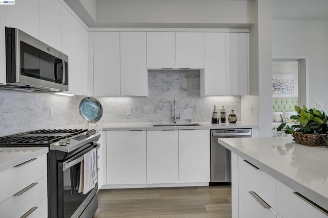 3512 Vision Cmn 401, Fremont, CA 94538