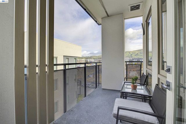 3512 Vision Cmn 401, Fremont, CA 94538