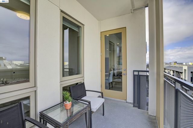 3512 Vision Cmn 401, Fremont, CA 94538