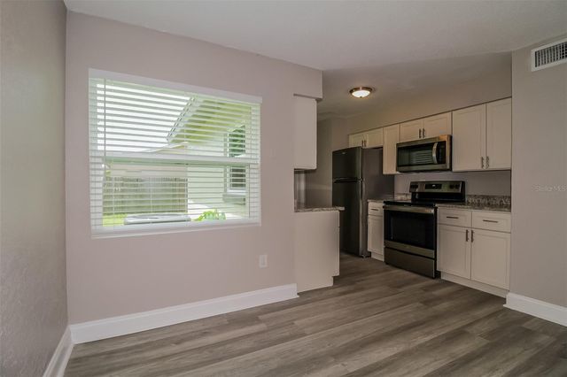 229 BENNETT STREET, Winter Springs, FL 32708