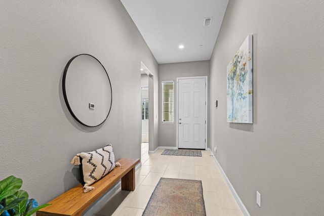 442 Olivadi Way, Sacramento, CA 95834