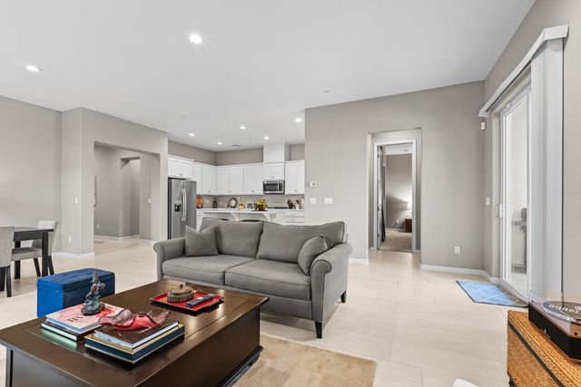 442 Olivadi Way, Sacramento, CA 95834