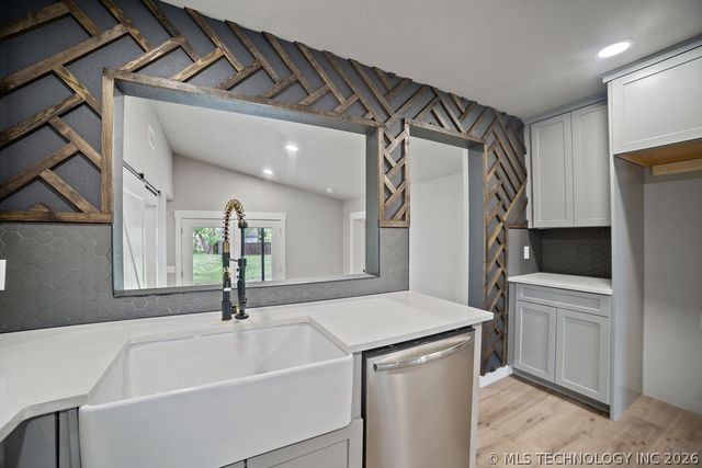 619 N Florence Avenue, Claremore, OK 74017