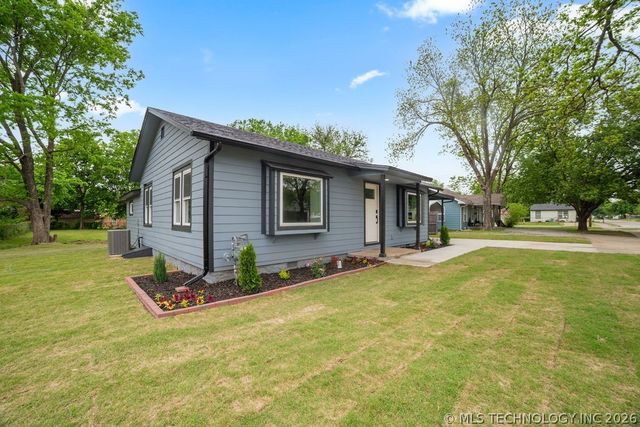 619 N Florence Avenue, Claremore, OK 74017