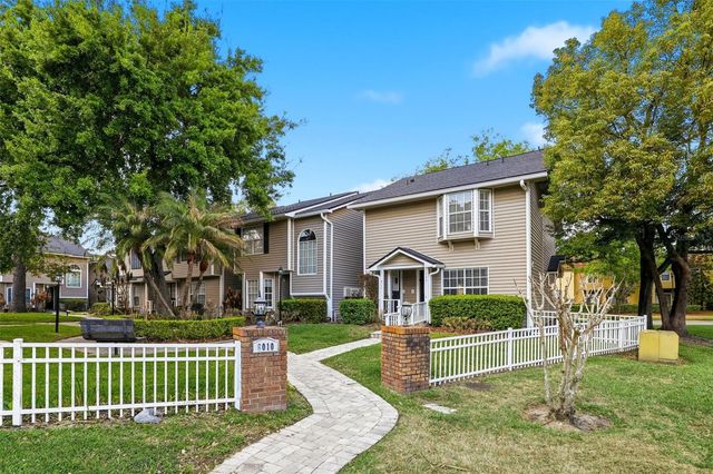 6010 SCOTCHWOOD GLEN 111, Orlando, FL 32822