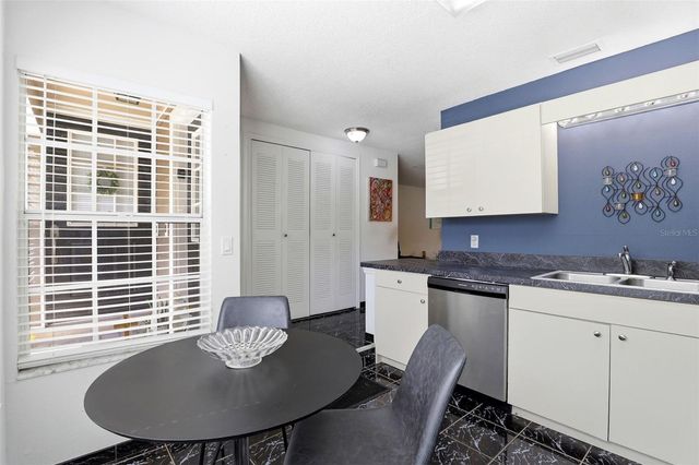 6010 SCOTCHWOOD GLEN 111, Orlando, FL 32822