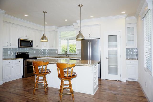 1050 Borregas Avenue 8, Sunnyvale, CA 94089