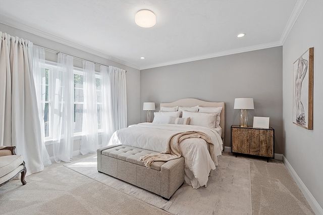 17 Conifer Circle 32, Shrewsbury, MA 01545