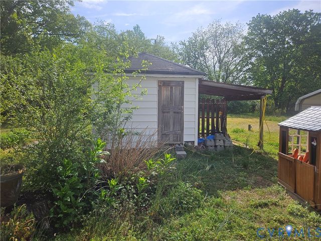 203 Wren Rd, Richmond, VA 23223