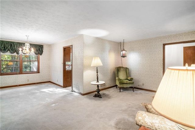 2252 Valley Creek Circle, Snellville, GA 30078