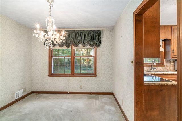 2252 Valley Creek Circle, Snellville, GA 30078