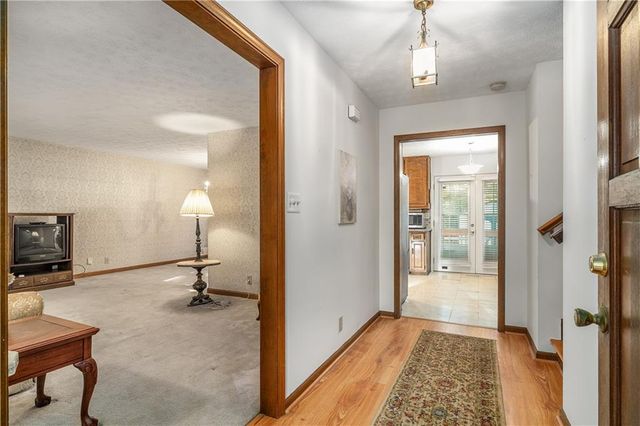 2252 Valley Creek Circle, Snellville, GA 30078