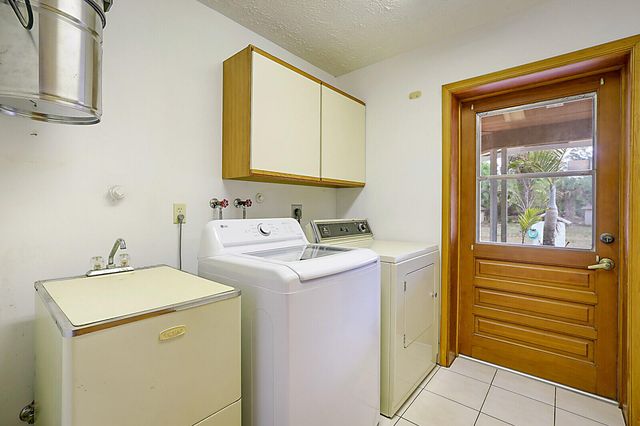 3680 Learwood Drive, Loxahatchee, FL 33470