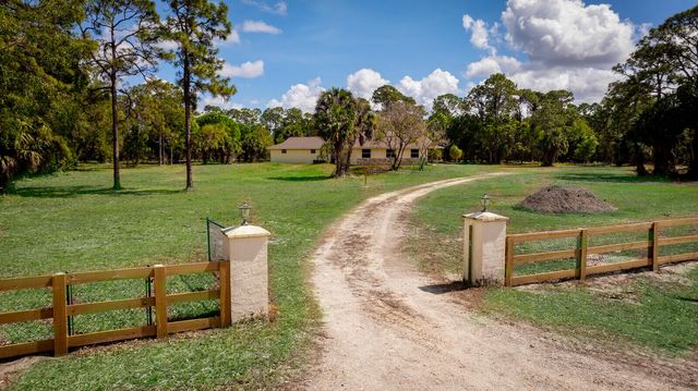 3680 Learwood Drive, Loxahatchee, FL 33470