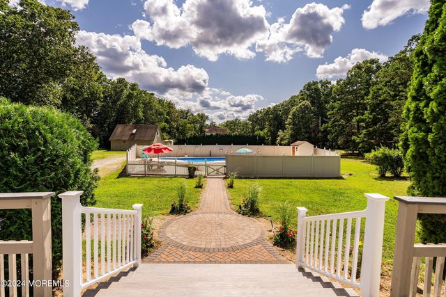 3134 Quarry Road, Manchester, NJ 08759